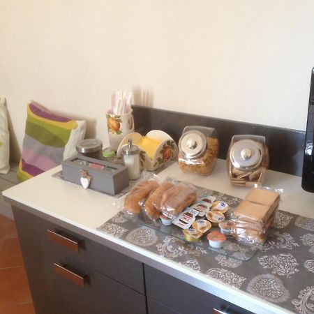 Fronte Al Porto Apartment Salerno Ngoại thất bức ảnh