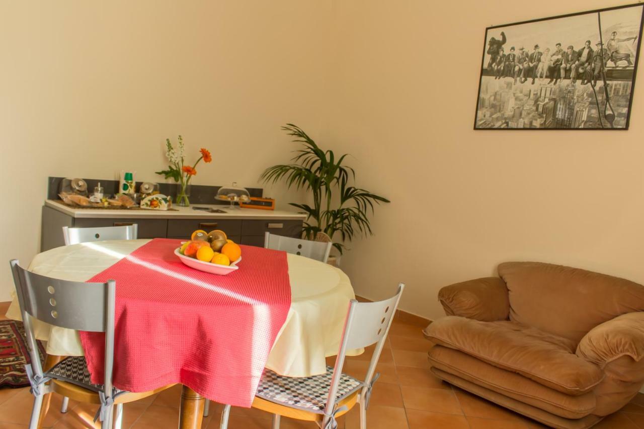 Fronte Al Porto Apartment Salerno Ngoại thất bức ảnh