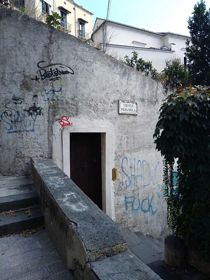 Fronte Al Porto Apartment Salerno Ngoại thất bức ảnh