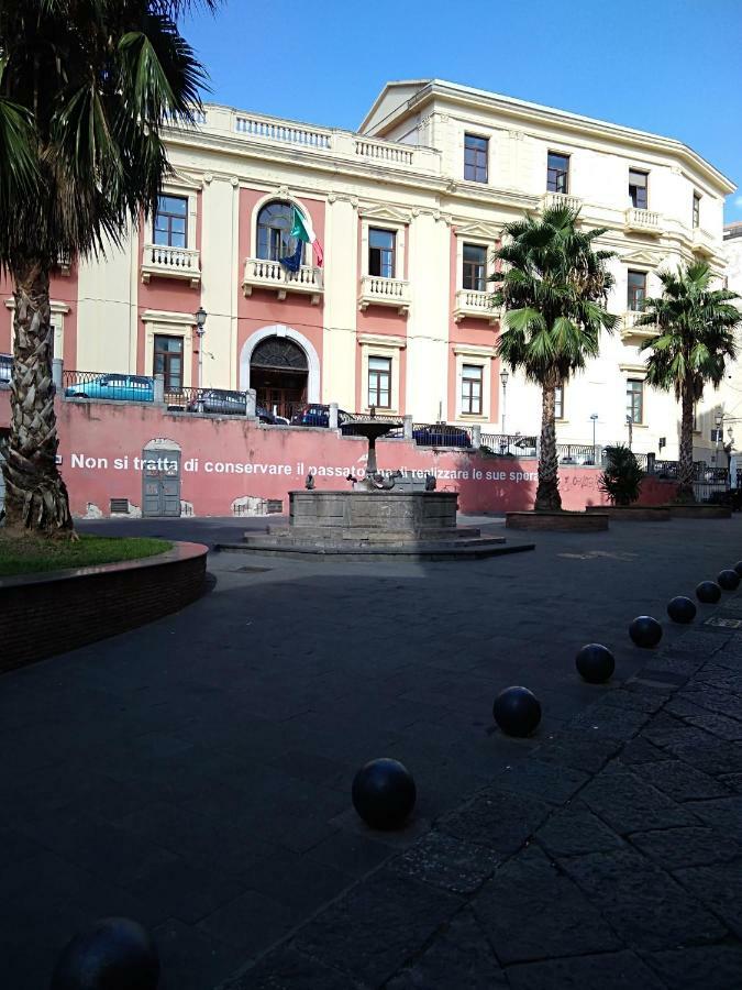 Fronte Al Porto Apartment Salerno Ngoại thất bức ảnh