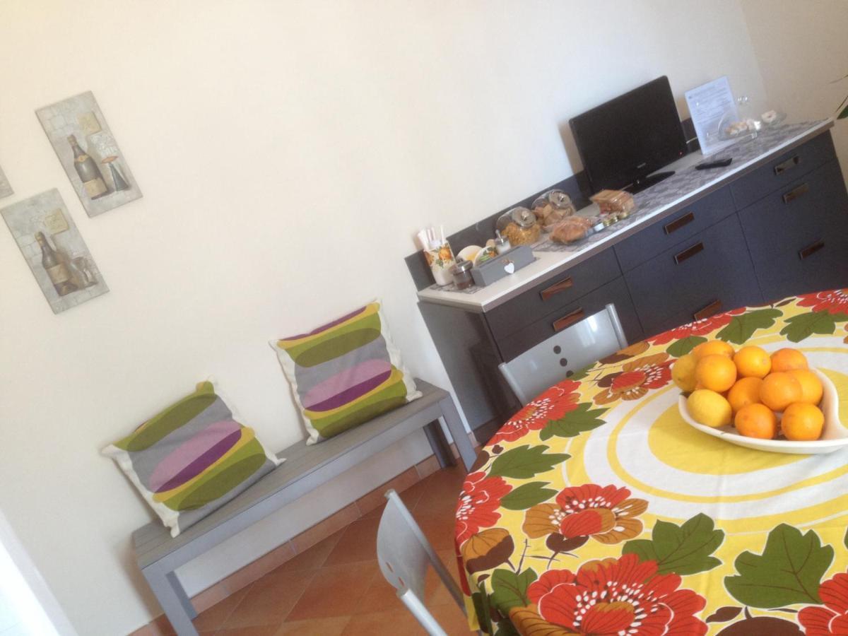 Fronte Al Porto Apartment Salerno Ngoại thất bức ảnh